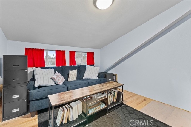 Detail Gallery Image 19 of 27 For 869 Fillmore Ct, Hemet,  CA 92543 - 3 Beds | 2/1 Baths