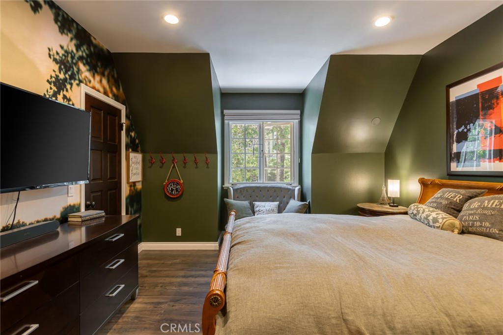 MLS #MB26161099 image #40