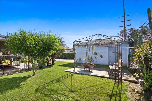 Detail Gallery Image 14 of 15 For 338 W Glencoe St, Compton,  CA 90220 - 3 Beds | 2 Baths