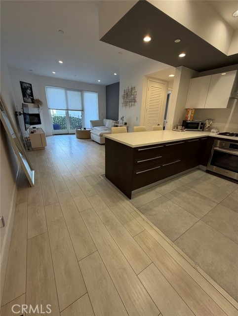 Front Image Thumbnail for CRSR26034646