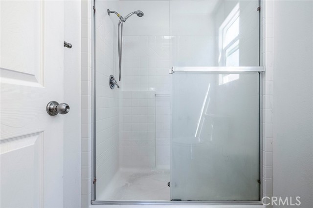 Detail Gallery Image 25 of 28 For 1587 N Strada Way, Clovis,  CA 93619 - 3 Beds | 2/1 Baths
