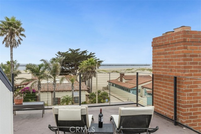 Detail Gallery Image 13 of 31 For 3124 Ocean Dr, Oxnard,  CA 93035 - 3 Beds | 2 Baths