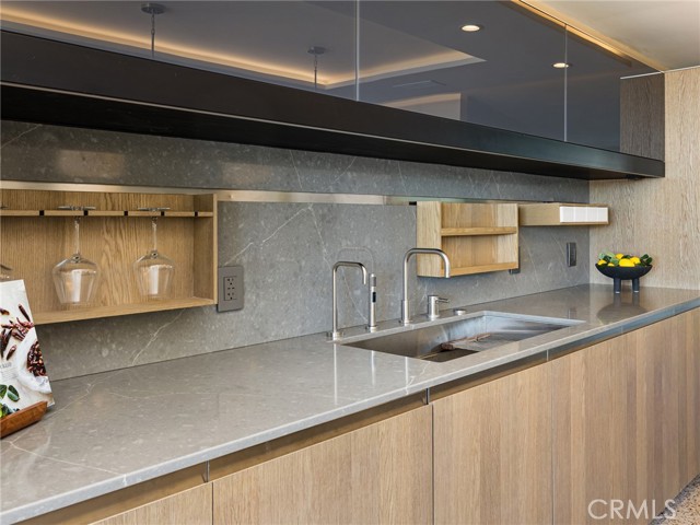 Detail Gallery Image 23 of 62 For 355 Hillcrest St, El Segundo,  CA 90245 - 5 Beds | 3 Baths