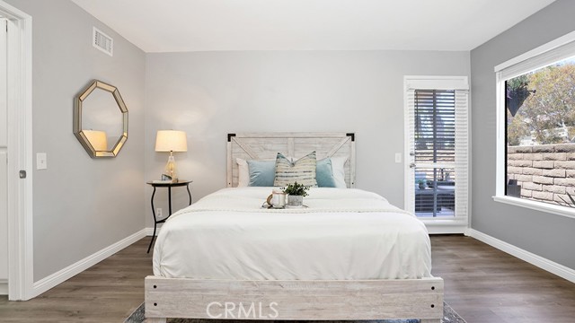 25191 Oak Canyon Lane, Lake Forest CA: https://media.crmls.org/medias/6421fc78-b5a0-46c2-bc98-ed4b7408bba1.jpg