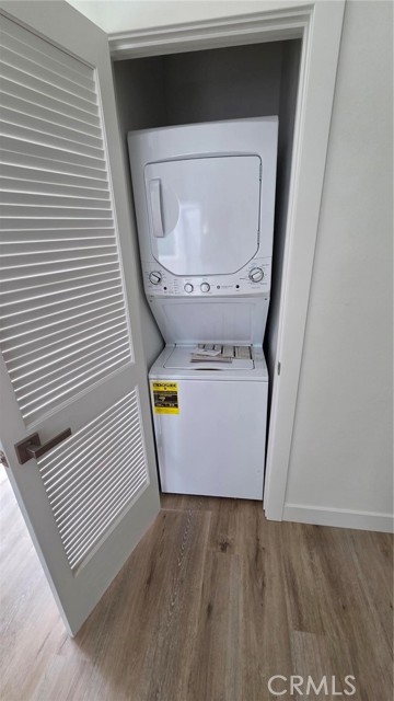 Detail Gallery Image 4 of 12 For 988 El Camino #106,  Costa Mesa,  CA 92626 - 3 Beds | 2 Baths