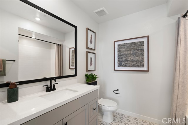 Detail Gallery Image 12 of 18 For 12250 Mirasol Loop #H,  El Monte,  CA 91732 - 3 Beds | 3/1 Baths