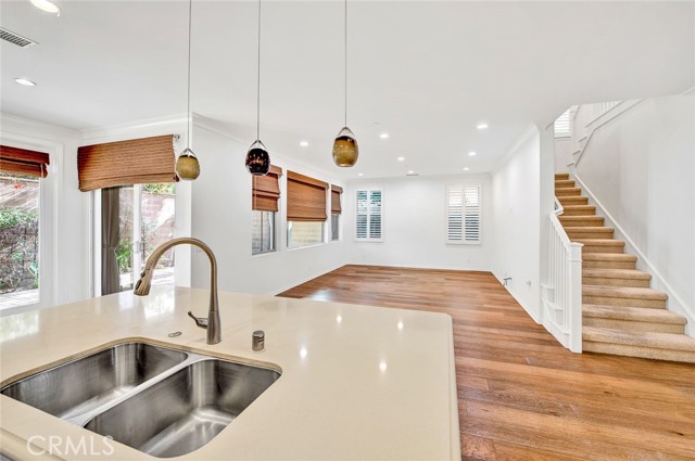 34 Somerton, Irvine CA: https://media.crmls.org/medias/6422b53d-628c-45bc-a6b1-42ca6f6f99b1.jpg