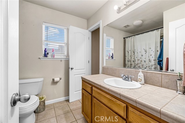 Detail Gallery Image 30 of 41 For 4729 W Cornell, Fresno,  CA 93722 - 4 Beds | 3 Baths