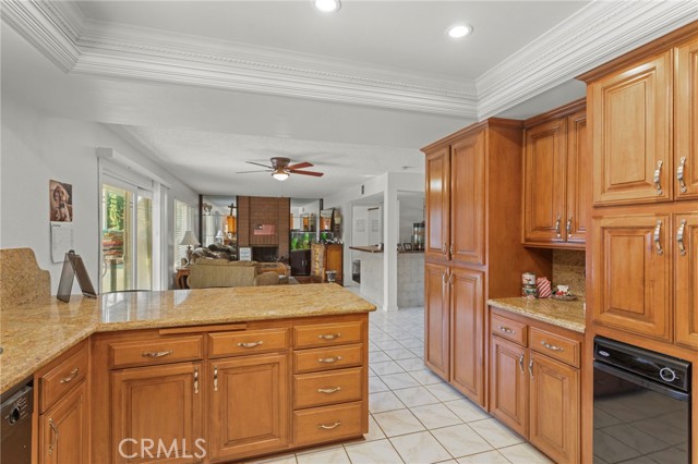 Detail Gallery Image 15 of 47 For 6801 Rycroft, Riverside,  CA 92506 - 4 Beds | 2/1 Baths