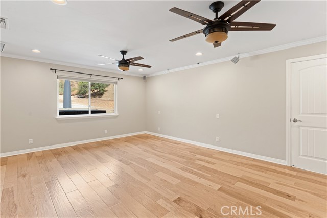30300 Live Oak Canyon Road, Redlands CA: https://media.crmls.org/medias/64244f74-bf7d-4636-add3-fa2620ec8410.jpg
