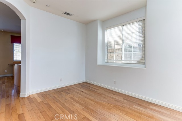 21 Centerstone Circle, Buena Park CA: https://media.crmls.org/medias/64247f83-7d3b-42ab-841d-376898447626.jpg