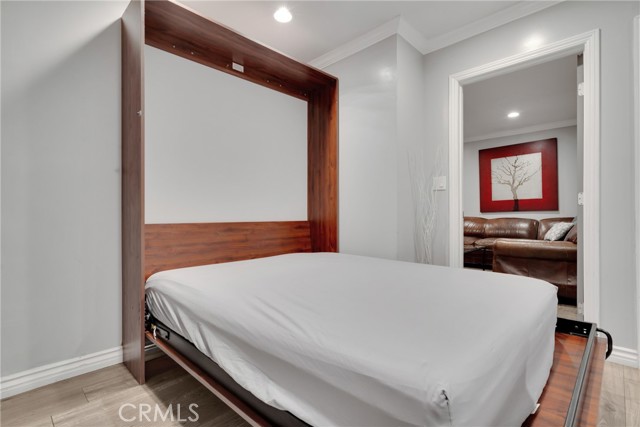 5340 S Harcourt Avenue, Los Angeles CA: https://media.crmls.org/medias/64253757-05a9-46b6-a124-36b9400ede8c.jpg