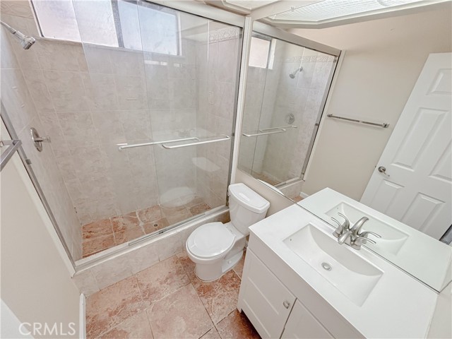 39360 Longhorn Court, Palmdale CA: https://media.crmls.org/medias/64256a6f-b4ad-476e-9a24-2a2d79a6e46c.jpg