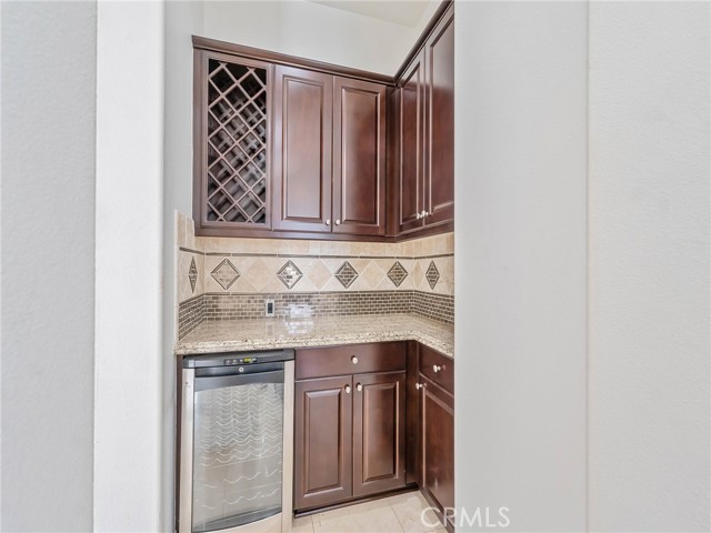 12800 Via Donatello, Porter Ranch CA: https://media.crmls.org/medias/64257149-95a0-4bed-8b40-d0ddf61052ff.jpg