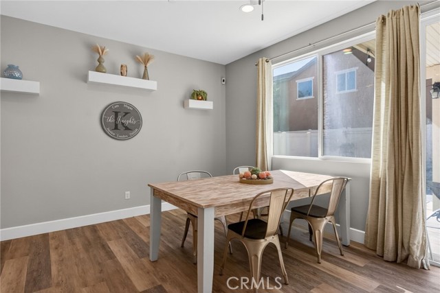 Detail Gallery Image 29 of 44 For 31109 Rose Arbor Ct, Murrieta,  CA 92563 - 5 Beds | 3 Baths