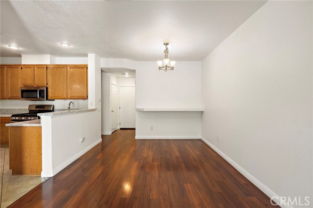 Detail Gallery Image 8 of 18 For 117 Pomelo, Rancho Santa Margarita,  CA 92688 - 3 Beds | 2/1 Baths