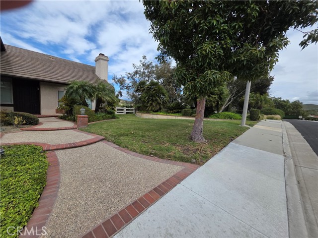 Detail Gallery Image 4 of 34 For 917 Calle Nuevo, San Clemente,  CA 92673 - 4 Beds | 2/1 Baths