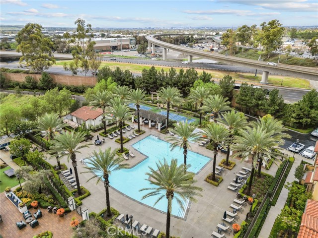 Detail Gallery Image 28 of 45 For 129 Carlow, Irvine,  CA 92618 - 2 Beds | 2 Baths