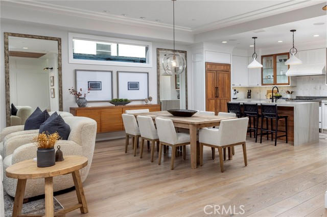 1515 E Ocean Boulevard, Newport Beach CA: https://media.crmls.org/medias/642735b8-d6d6-4d22-a528-3aed1edfed9f.jpg