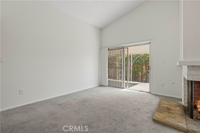 Detail Gallery Image 8 of 55 For 18900 Ledan St, Northridge,  CA 91324 - 4 Beds | 2 Baths