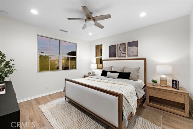 Detail Gallery Image 16 of 45 For 111 Henson, Irvine,  CA 92620 - 4 Beds | 3 Baths