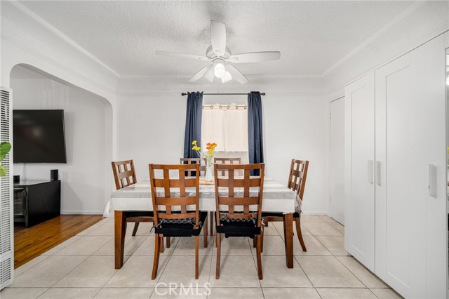 1143 West 66th, Los Angeles CA: https://media.crmls.org/medias/6428e7ab-2efd-4647-9bd0-6f239aa8c7bf.jpg