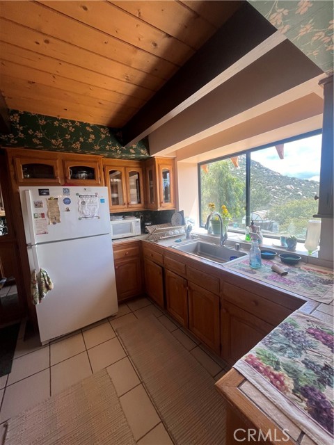 16741 Georgios Way, Ramona CA: https://media.crmls.org/medias/6428f09c-2131-4f92-9e06-ad92fe09ab57.jpg