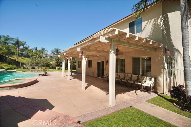 12597 Poinsetta Drive, Riverside CA: https://media.crmls.org/medias/64298dbe-1485-4b6b-9742-48db9f1c5610.jpg