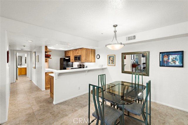 Detail Gallery Image 9 of 31 For 206 Avenida Montalvo #2,  San Clemente,  CA 92672 - 3 Beds | 2 Baths