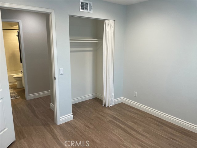 Detail Gallery Image 10 of 21 For 2374 Paseo Circulo, Tustin,  CA 92782 - 2 Beds | 2 Baths