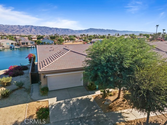 Detail Gallery Image 5 of 43 For 84250 Tramonto Way, Indio,  CA 92203 - 4 Beds | 2 Baths