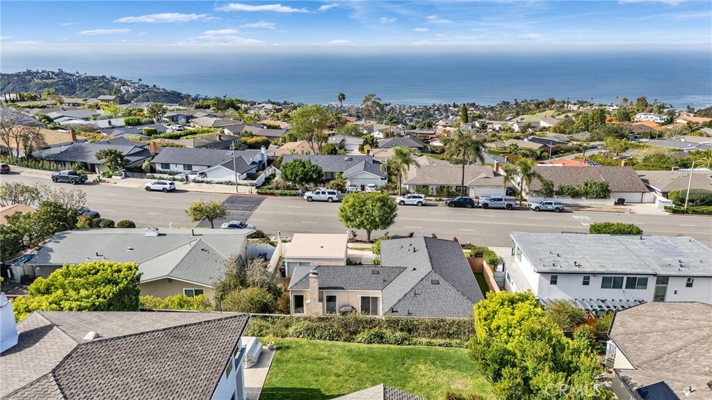 2968 Alta Laguna Boulevard