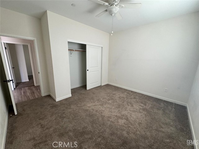 Detail Gallery Image 11 of 16 For 308 Acacia, Bakersfield,  CA 93305 - 4 Beds | 2 Baths