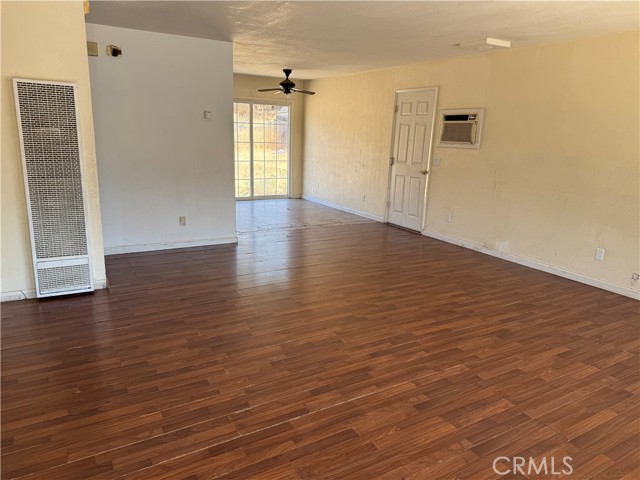 Detail Gallery Image 6 of 7 For 15474 Highlands Harbor Rd, Clearlake,  CA 95422 - 2 Beds | 1 Baths