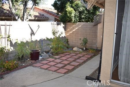 Detail Gallery Image 9 of 11 For 939 W Pine St #E,  Upland,  CA 91786 - 2 Beds | 2 Baths