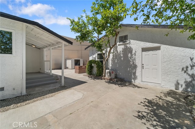 Detail Gallery Image 21 of 34 For 1123 Coronel St, San Fernando,  CA 91340 - 4 Beds | 3 Baths