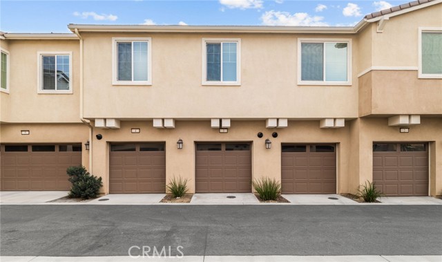 Detail Gallery Image 24 of 35 For 16680 Wyndham Ln #3,  Fontana,  CA 92336 - 2 Beds | 2/1 Baths