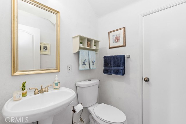 15 Keystone Drive, Ladera Ranch CA: https://media.crmls.org/medias/642d2f81-34a3-40c1-afad-2c0fb171fad0.jpg