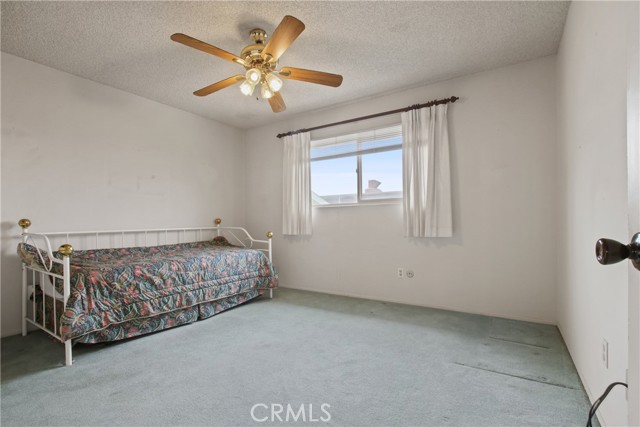 1540 238th Street, Harbor City CA: https://media.crmls.org/medias/642d7eb7-811c-4a67-9025-0b10cf8bd25e.jpg