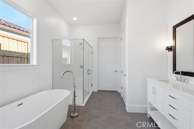 1101 Vinaza Road, Paso Robles CA: https://media.crmls.org/medias/642ef3bf-06ee-47e4-8169-8a7708928d22.jpg