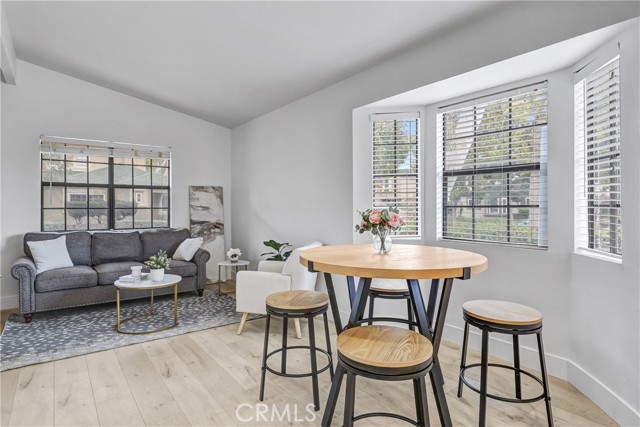 Detail Gallery Image 9 of 23 For 2633 Monte Carlo #4,  Santa Ana,  CA 92706 - 2 Beds | 2 Baths