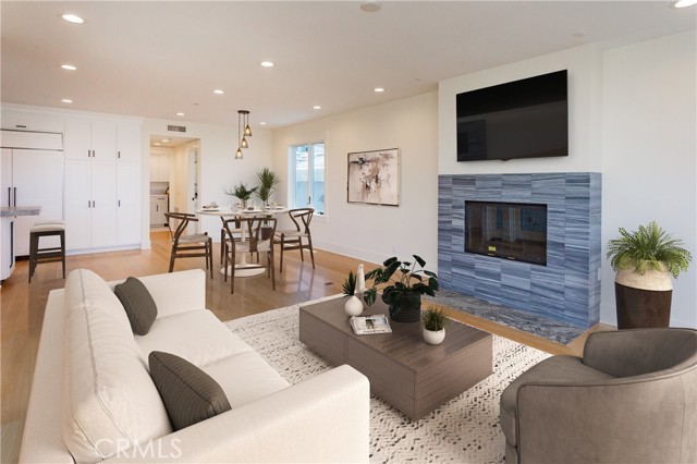 4114 The Strand, Manhattan Beach, California 90266, 4 Bedrooms Bedrooms, ,4 BathroomsBathrooms,Residential,Sold,The Strand,EV22119797