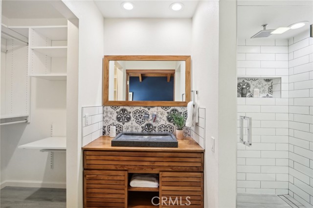 Detail Gallery Image 26 of 43 For 2909 Arizona Ave #3,  Santa Monica,  CA 90404 - 3 Beds | 2/1 Baths