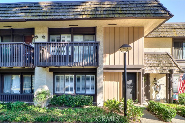743 Smokewood Lane, San Dimas CA: https://media.crmls.org/medias/64311fe7-1189-48eb-9d1a-2398a1891f94.jpg