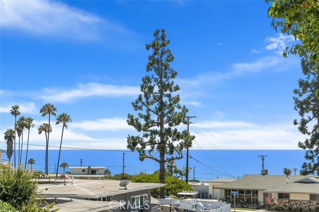 32215 Schooner Drive, Rancho Palos Verdes CA: https://media.crmls.org/medias/64316afd-89c2-4273-8d4c-22f7b0e5bf58.jpg