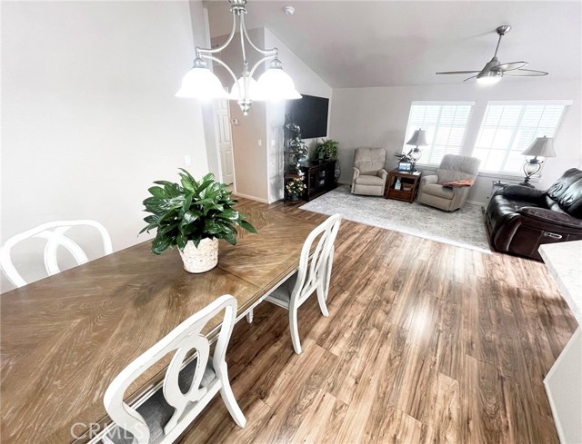 Detail Gallery Image 7 of 29 For 1537 White Pine #48,  Morro Bay,  CA 93442 - 3 Beds | 2 Baths