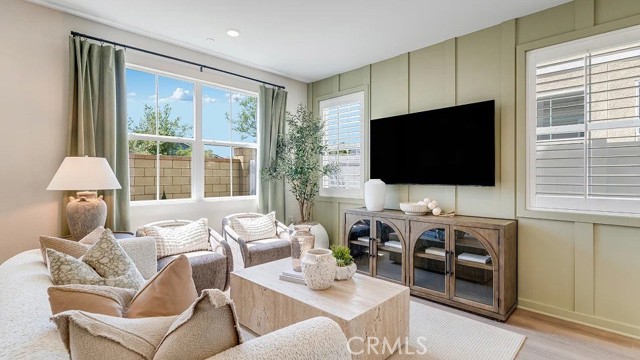 Detail Gallery Image 6 of 23 For 2563 E Hyde Paseo, Ontario,  CA 91762 - 3 Beds | 2/1 Baths
