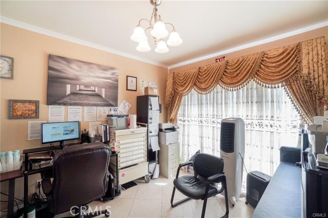 Detail Gallery Image 13 of 24 For 19404 Roscoe, Northridge,  CA 91324 - 5 Beds | 4 Baths