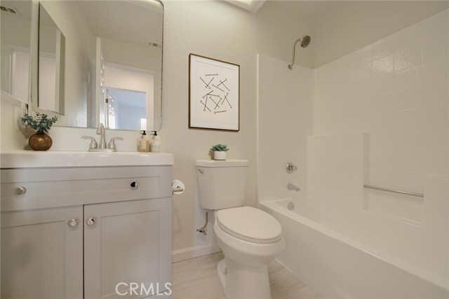 Detail Gallery Image 11 of 18 For 13383 Buena Vista Dr., Hesperia,  CA 92344 - 4 Beds | 2 Baths