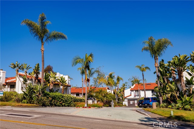 34101 Via California, San Juan Capistrano CA: https://media.crmls.org/medias/643407a3-4323-46e8-940a-13d3f45290be.jpg